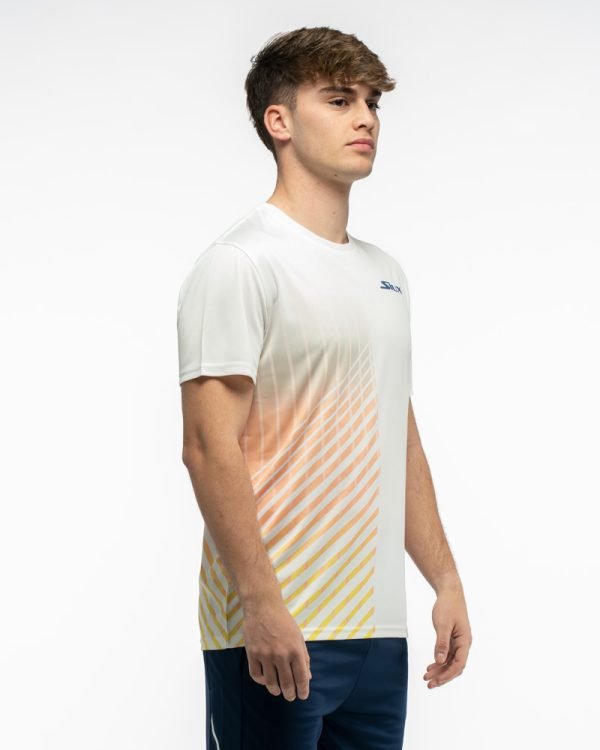 Camiseta half white profile 01 600x750