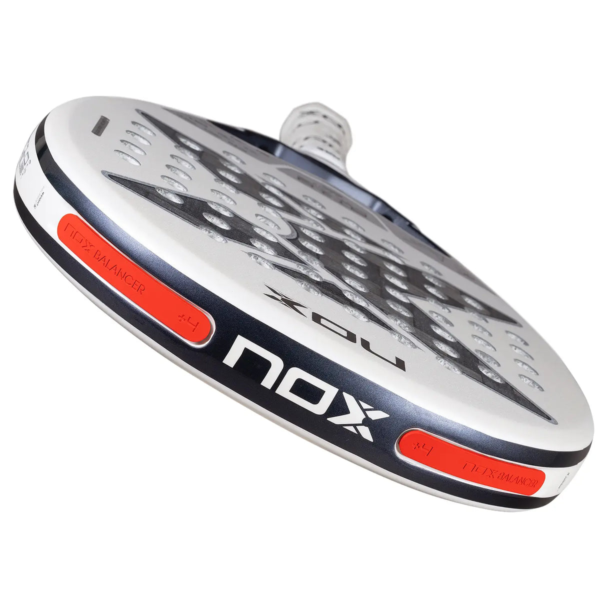 NOX AT10 GENIUS 12K ALUM XTREME LITE BY AGUSTIN TAPIA 2026