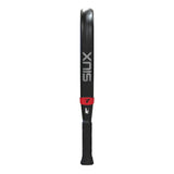 Black Padel racket with 'SIUX' branding on a white background