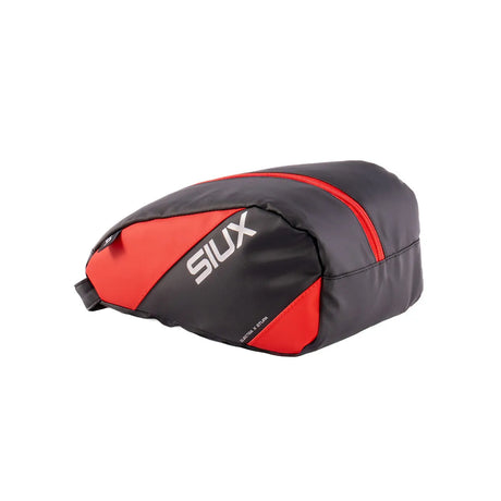 Black and red bag with 'SIUX' branding on a white background
