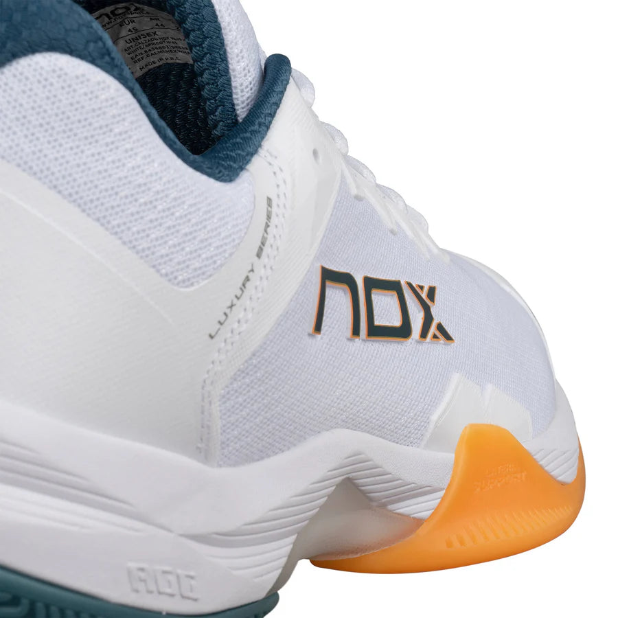 NOX ML10 HEXA WHITE/ALBARICOQUE PADEL SHOES