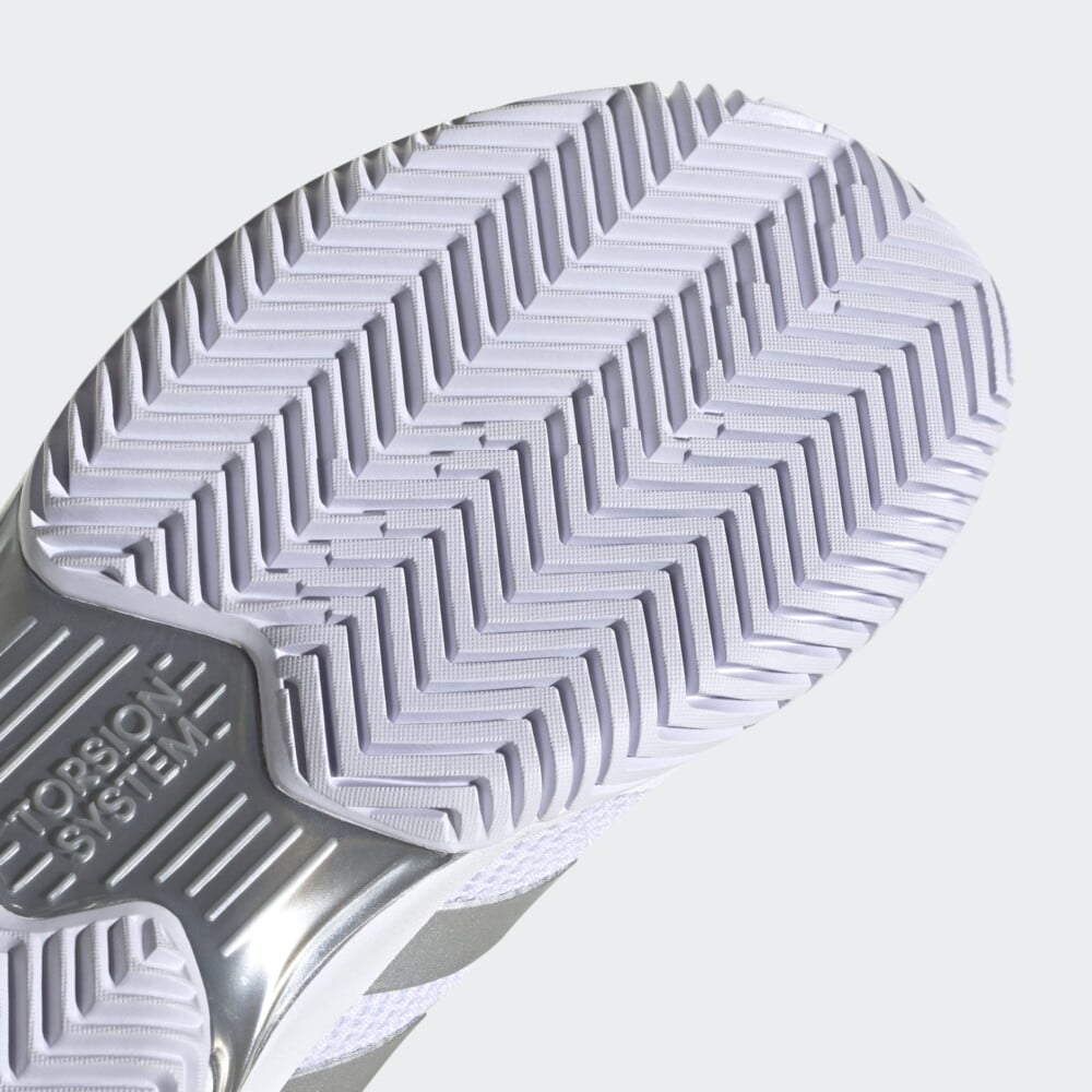 paddle tennis gear